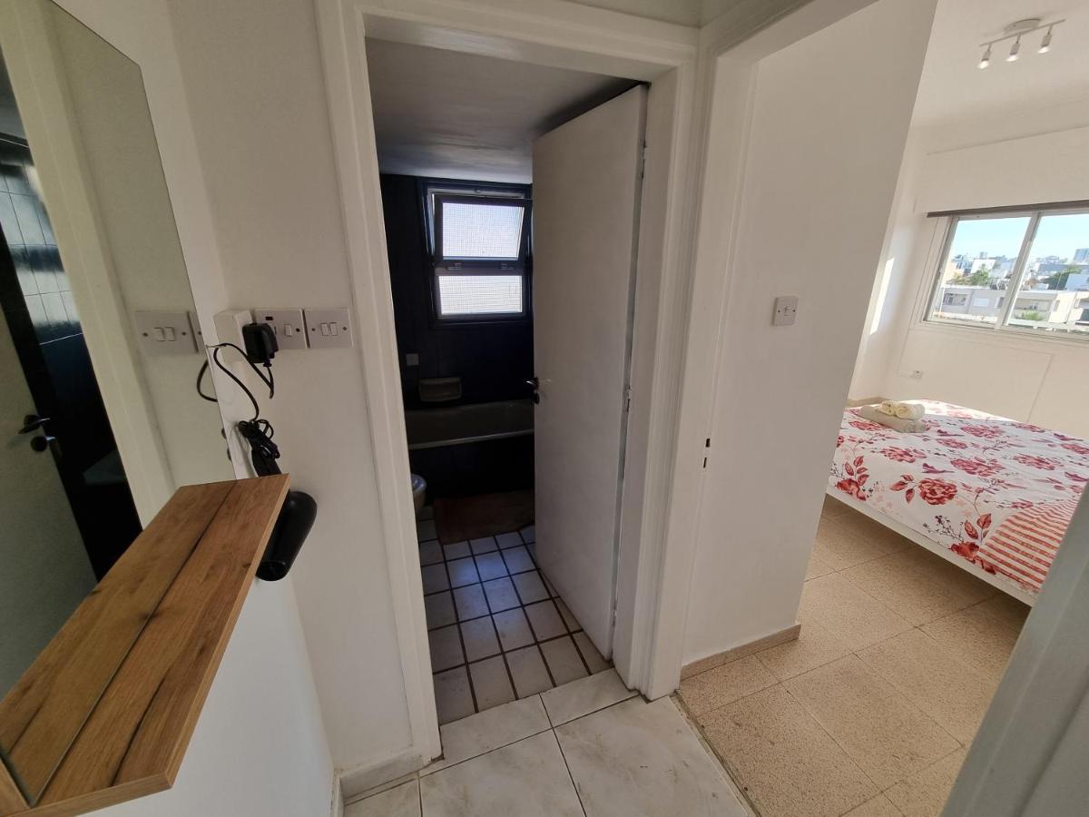 City View Rooms Ларнака Экстерьер фото