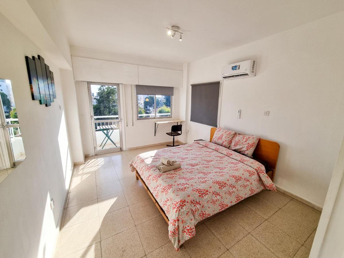City View Rooms Ларнака Экстерьер фото